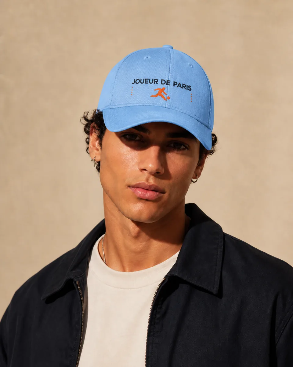 Casquette brodée Joueur De Paris 4 Footballer Bleu ciel